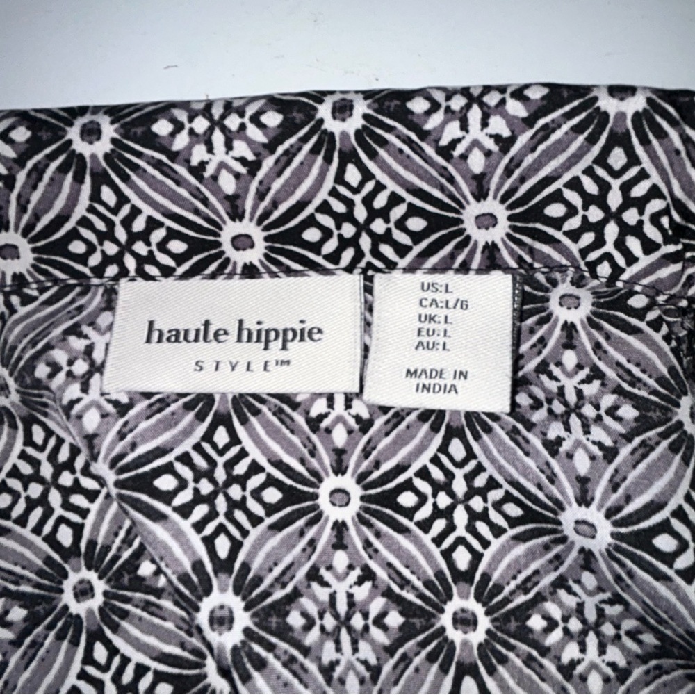 Haute Hippie pajama short set‎ size L - Picture 8 of 10